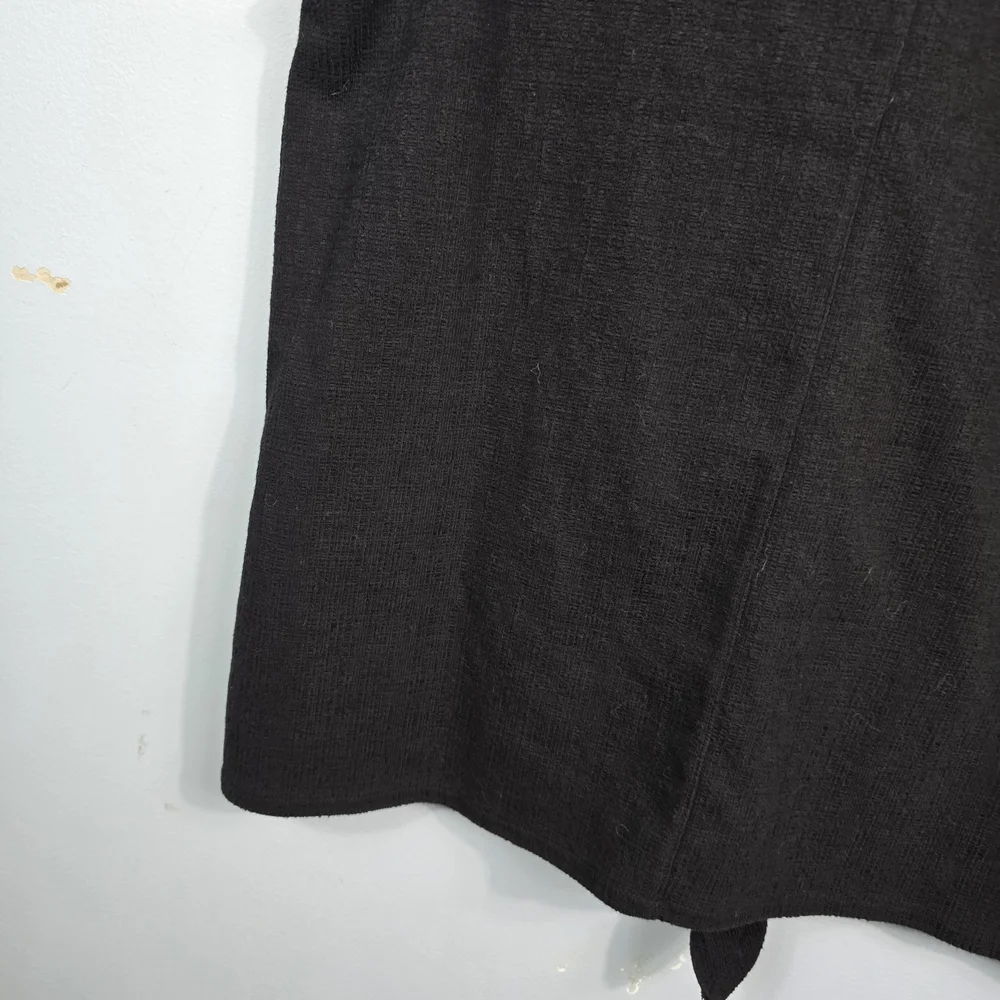 Old Navy Black Sleeveless Button-Front Tie-Hem Top Size Large - Picture 7 of 7